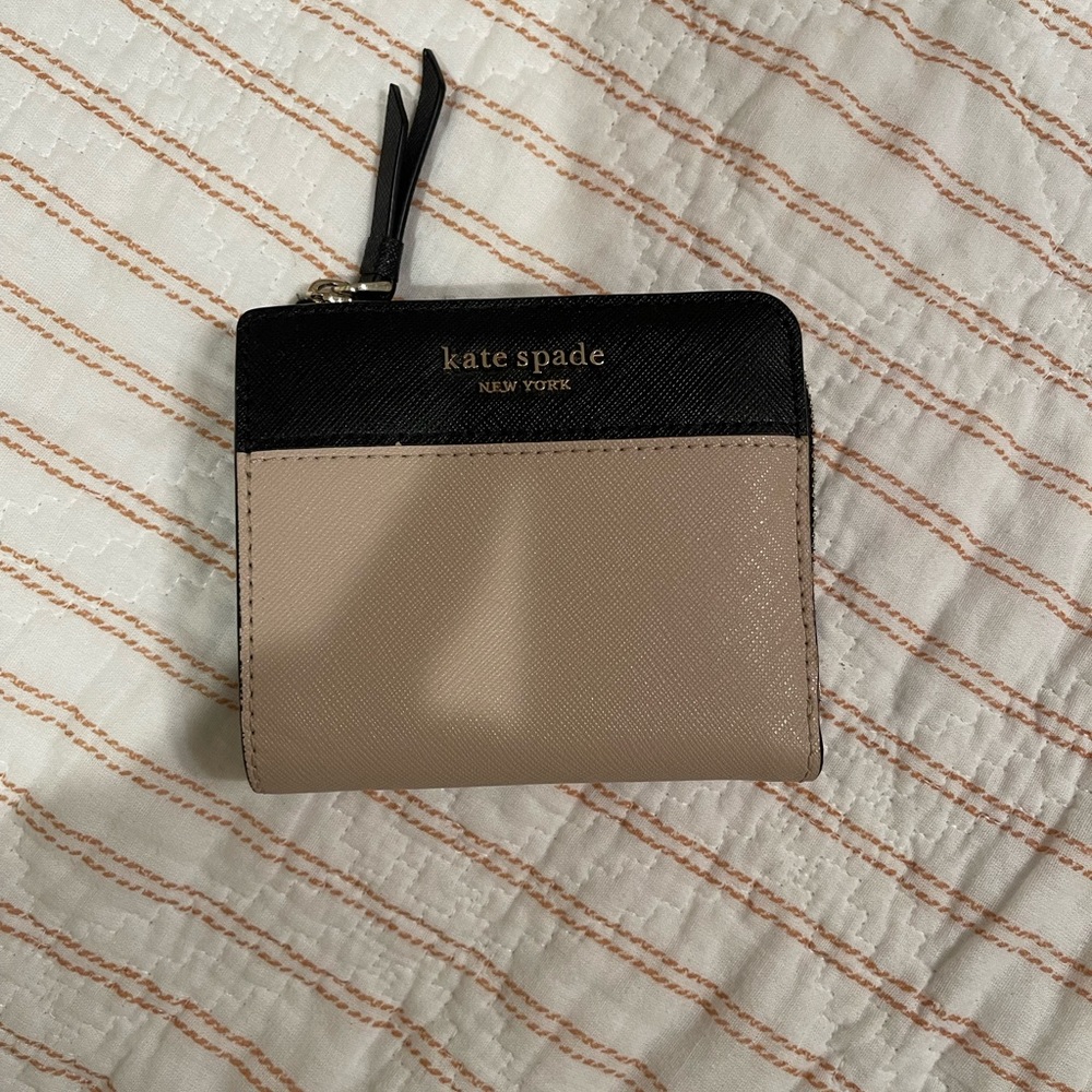 Kate spade wallet